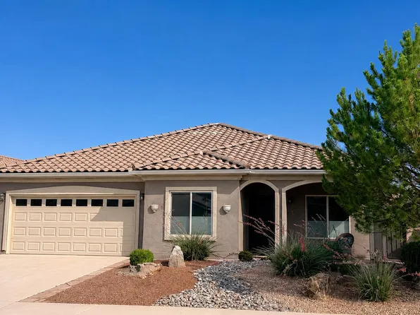 977 Salt Cedar Ct, Bernalillo, NM 87004