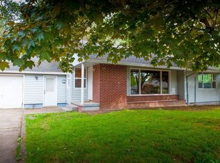 11930 SW Lincoln Ave, Tigard, OR 97223