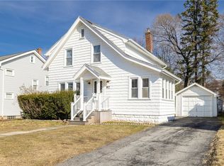 97 Forgham Rd, Rochester, NY 14616