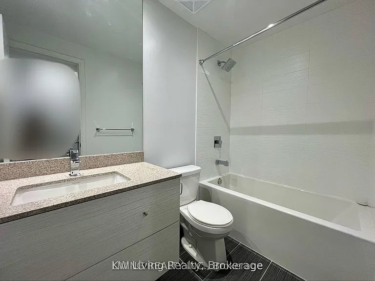 525 Adelaide St W #809 — Photo 16