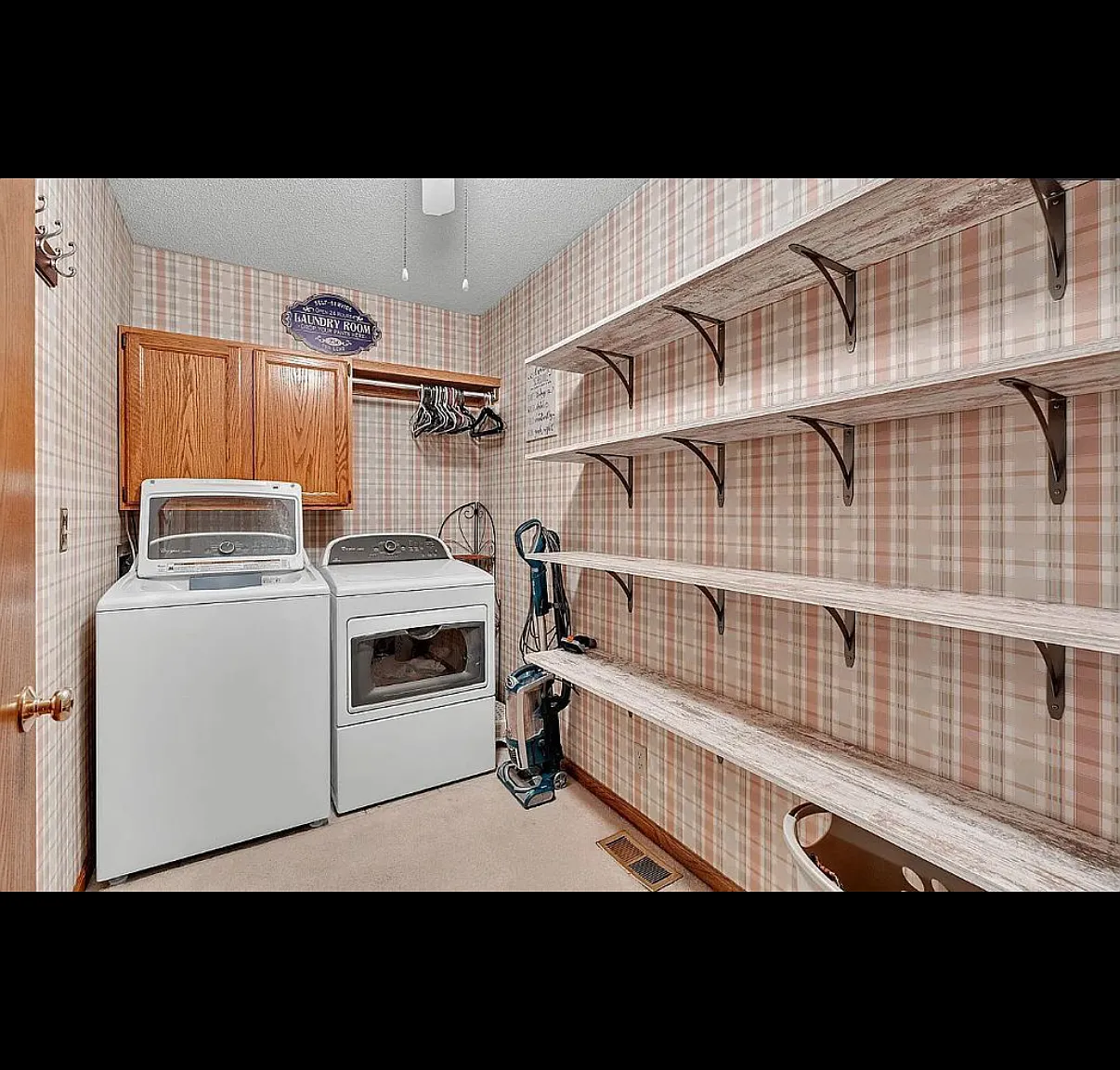 7805 W Quail Run Cir — Photo 3