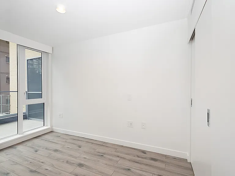1107 Richards St #212 — Photo 6