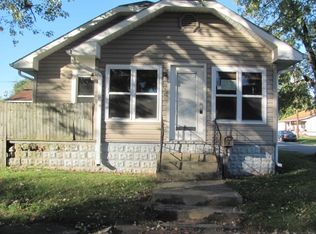 902 W Paris St, Frankfort, IN 46041