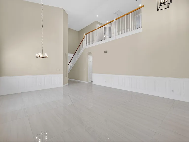 2237 SW Newport Isles Blvd — Photo 5