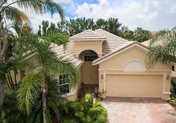 2nd image of 7182 Veneto Dr