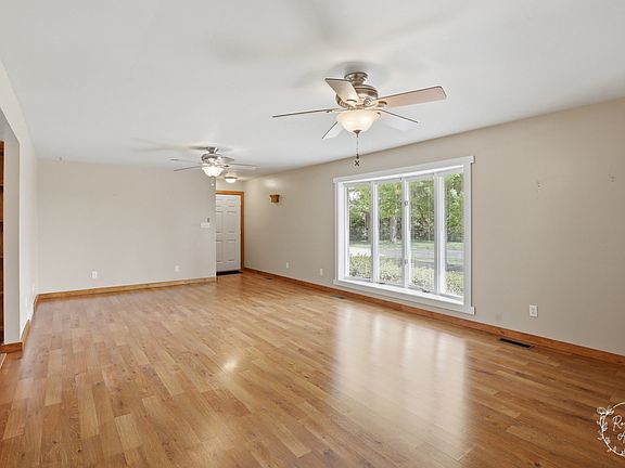 3rd image of 3143 W 1500n Rd