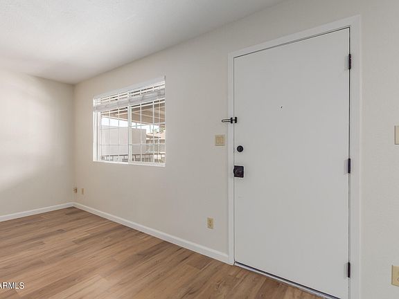 4th image of 1142 N 84TH Place