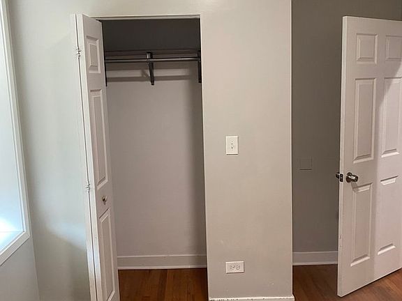 5th image of 6402 S Eberhart Ave #2S