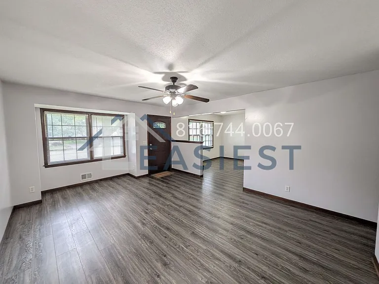808 NW 15th St — Photo 3