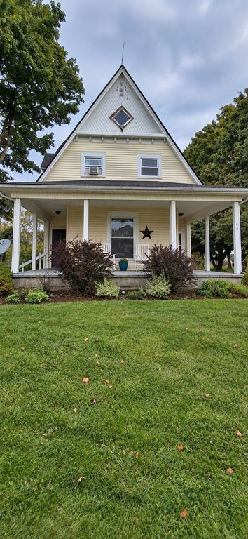 358 W Main St - Property Image