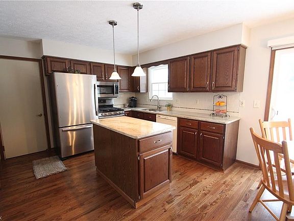 3rd image of 9251 Wyant Dr