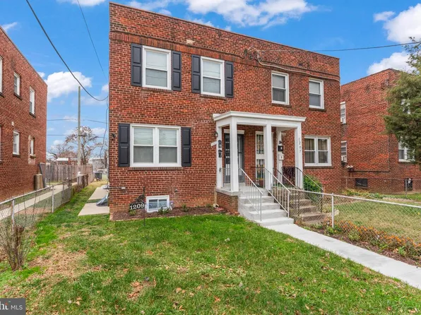 1209 Savannah St SE, Washington, DC 20032