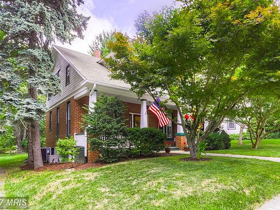 2nd image of 12 Maryland Ave
