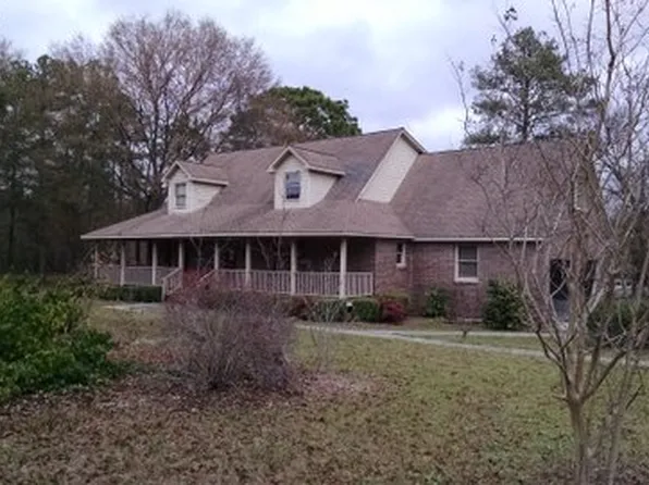 26 Avery Ln, Lugoff, SC 29078