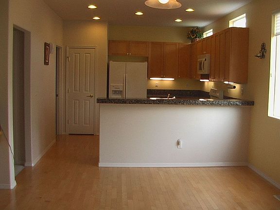 3rd image of 24031 SE 10th St