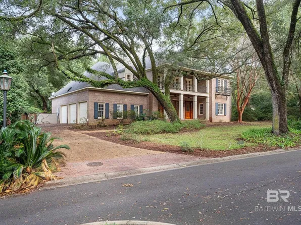 17305 Stillwood Ln, Fairhope, AL 36532