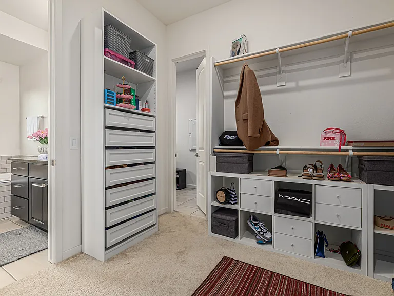 22112 N 59th Pl — Photo 16