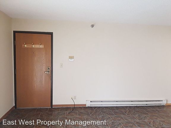 5th image of 226 Pecan Ave APT 309