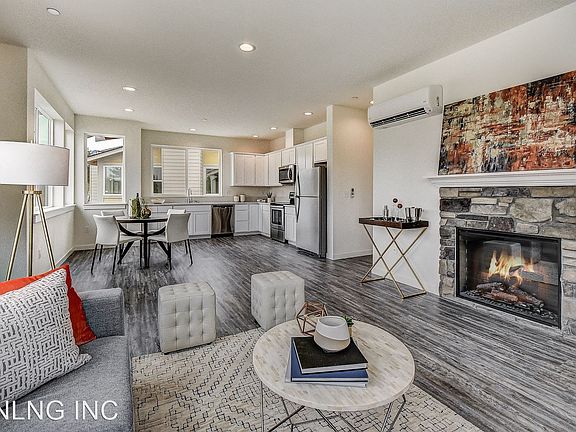 4th image of 250 SE Orchard Dr #7277123