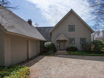 125 Morgan Road, Canton, CT, 06019
