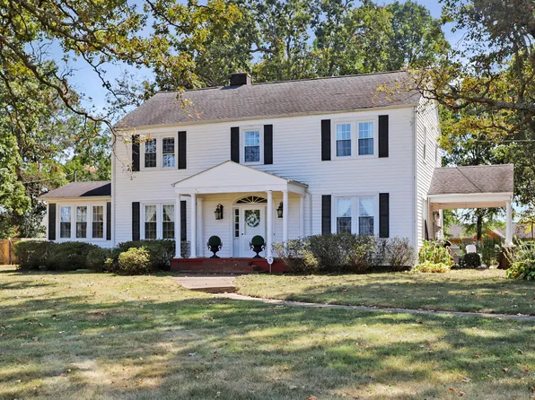 2149 State Route 94 W, Murray, KY 42071