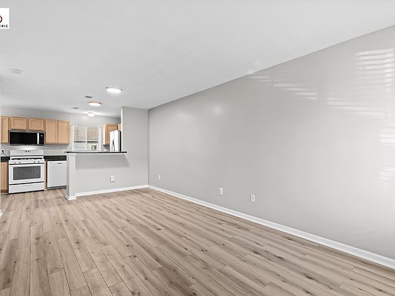 3rd image of 23348 Redman Ct