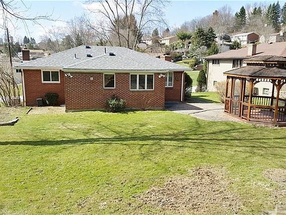 4th image of 1641 Craig Dr