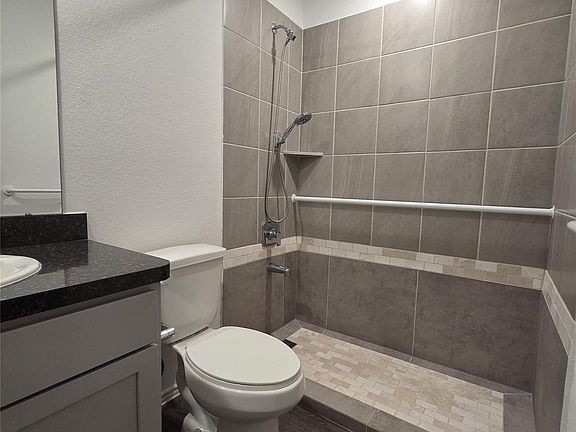 4th image of 23803 Gold Cypress Dr