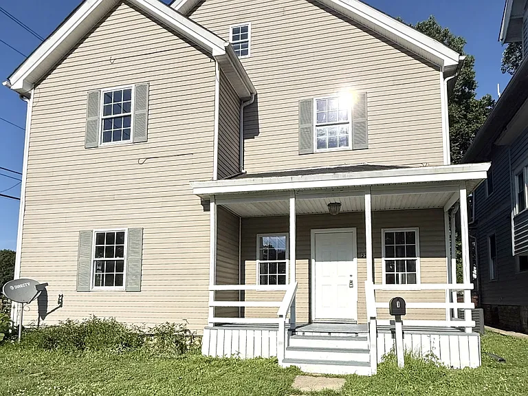 220 N Cherry St #3 — Photo 15