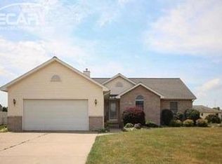 10054 N Hunt Ct, Davison, MI