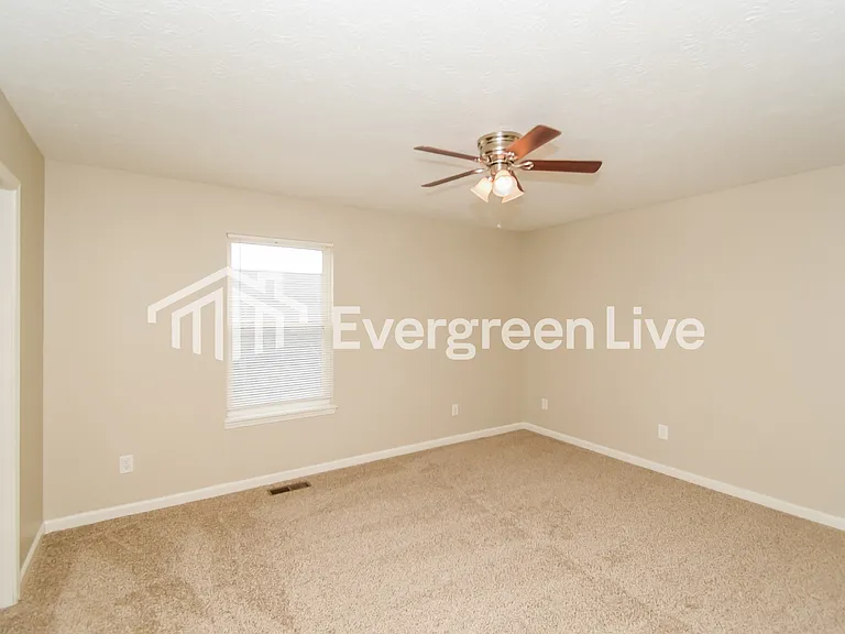 5654 Congressional Pl — Photo 8
