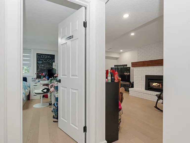 145 Shirley Ave — Photo 18