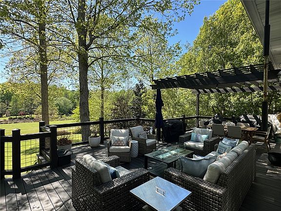 4th image of 1682 Covington Rdg