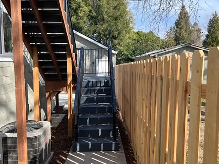 410 N 5th St #A — Photo 16