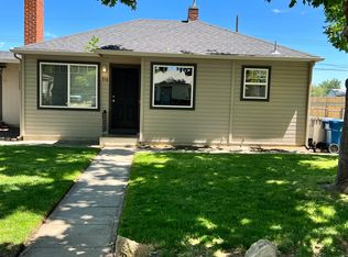 910 S Day Dr, Boise, ID 83705