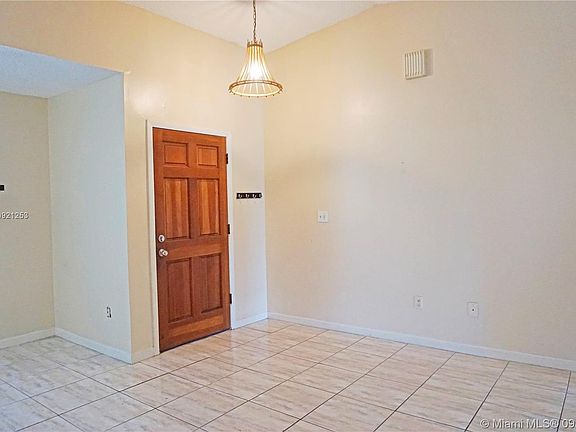 3rd image of 20960 SW 85th Psge