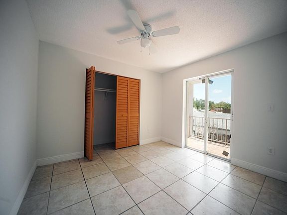 3rd image of 21 NW 59th St APT 6