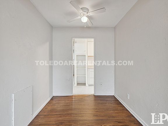 5th image of 3137 Matson St Unit 3