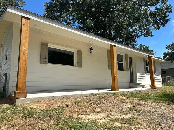 1218 Stewart St, Many, LA 71449