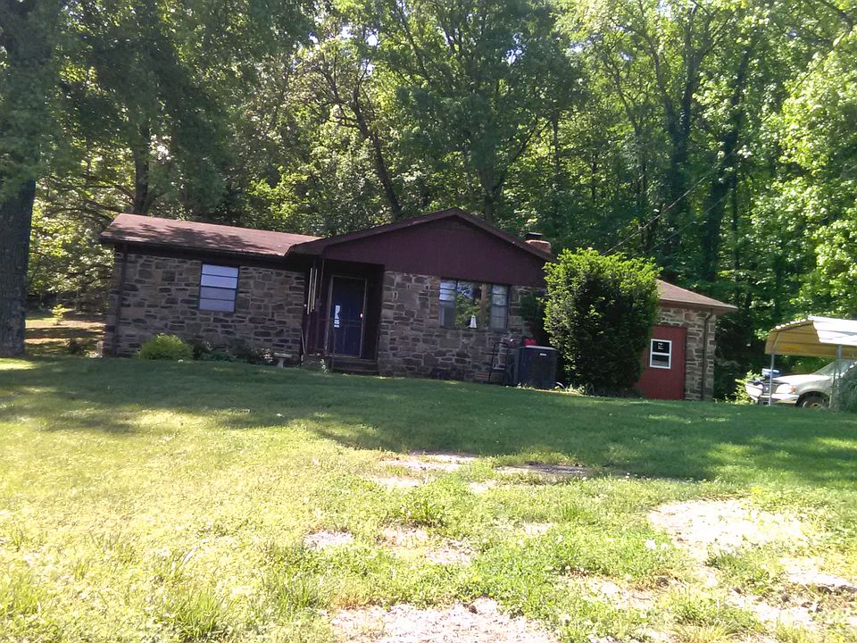 1st image of 1526 Hollow Branch Ln