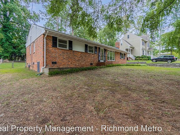4th image of 1107 Beverly Dr