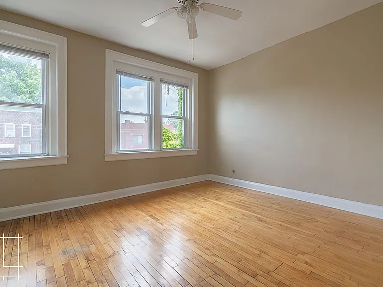 2487 Summit St #2491 — Photo 17