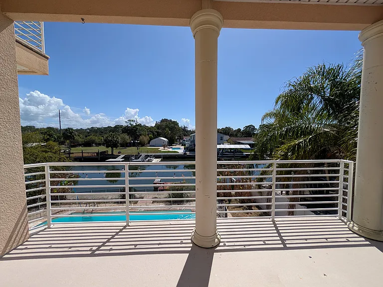 7436 Islander Ln — Photo 24