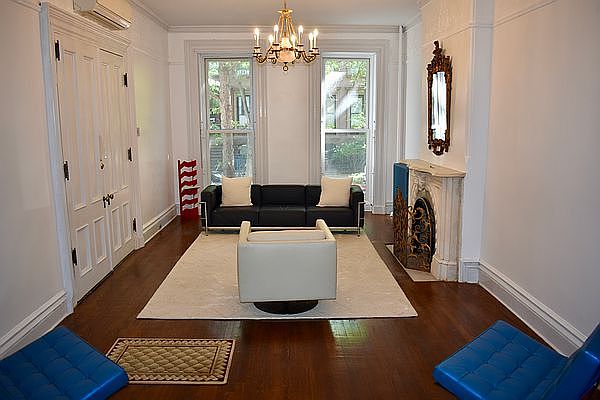 1st image of 402 Grand Ave #1