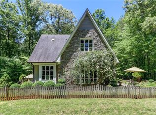 3107 Sandy Springs Rd, Greensboro, NC 27455