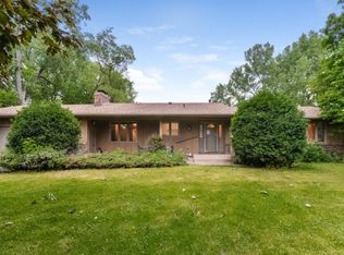 5854 Creek Valley Rd, Edina, MN 55439