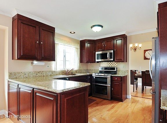 2nd image of 97 Newberry Ct