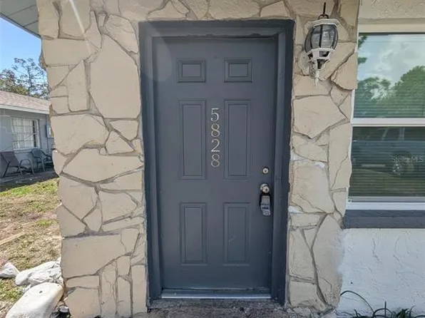 5828 3rd St E, Bradenton, FL 34203