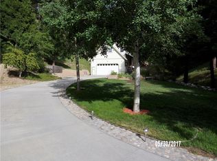 401 Valley Rd, Crestline, CA 92325