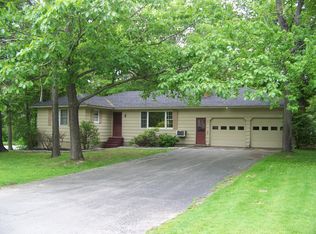 28 Smiley Ave, Winslow, ME 04901